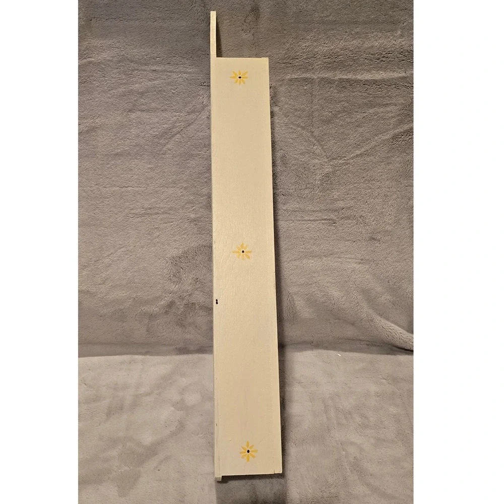 Vintage Wooden Heart Cottagecore Farmhouse Trinket Hanging Shelf 19.5